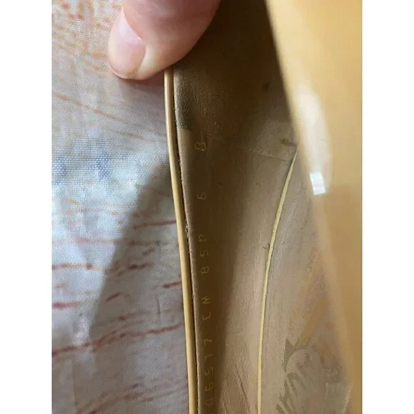 Salvatore Ferragamo Women's Tina Patent Platform Pump Nude - 6B - Picture 12 of 13